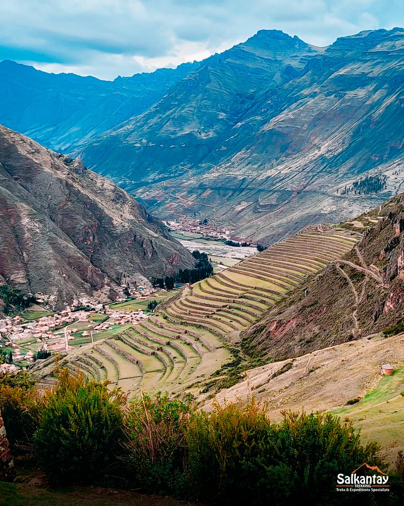 Sitio Arqueológico de Pisac en Valle sagrado de los Incas