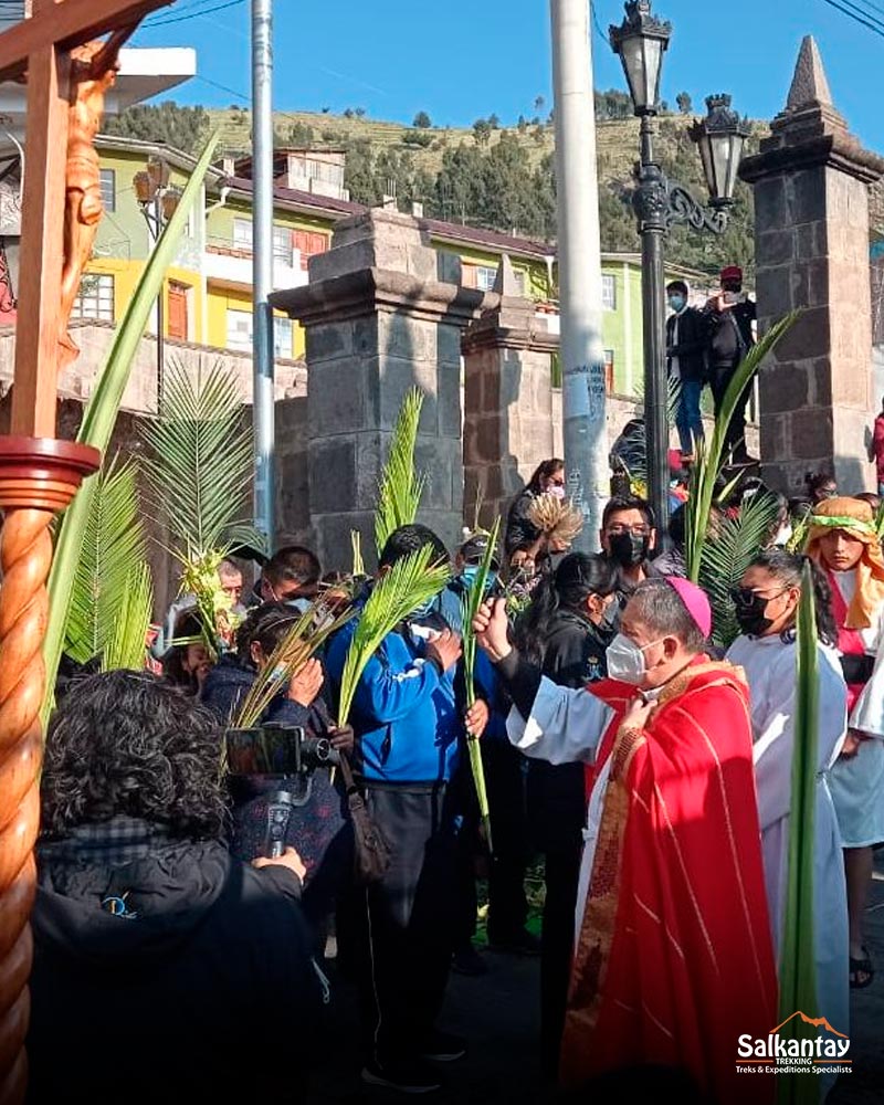 Vigilia Pascual en la Catedral de Puno