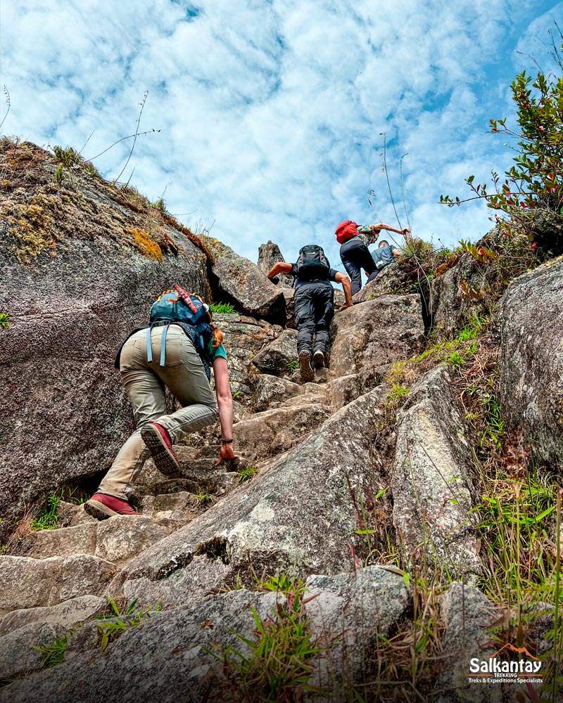 Ascenso a la montaña Huayna Picchu