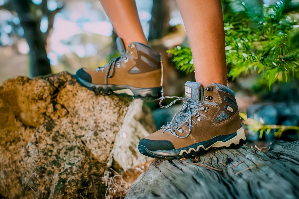 Zapatos o Botas de caminata antideslizantes