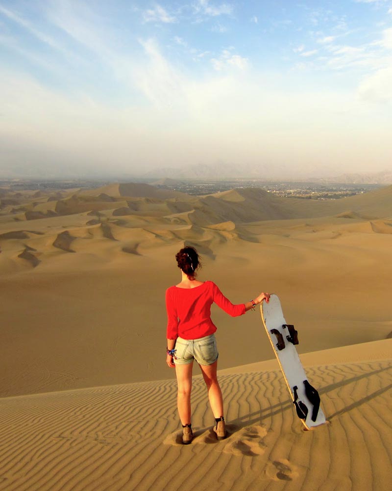 Sandboarding en Huacachina