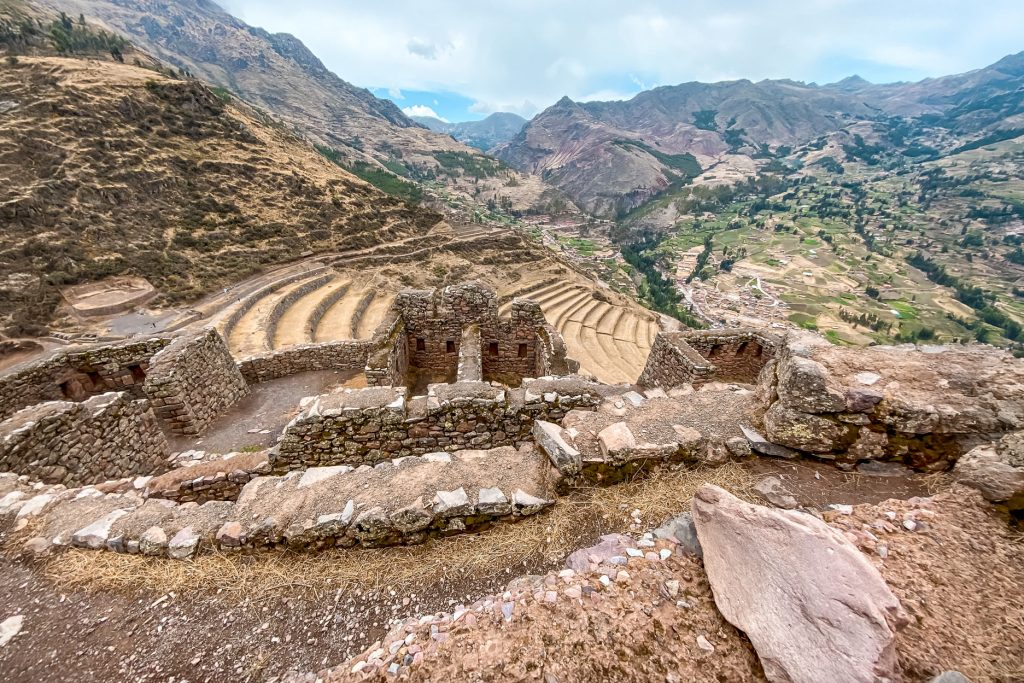 Sector Qantus Raqay en el sitio arqueológico de Pisac