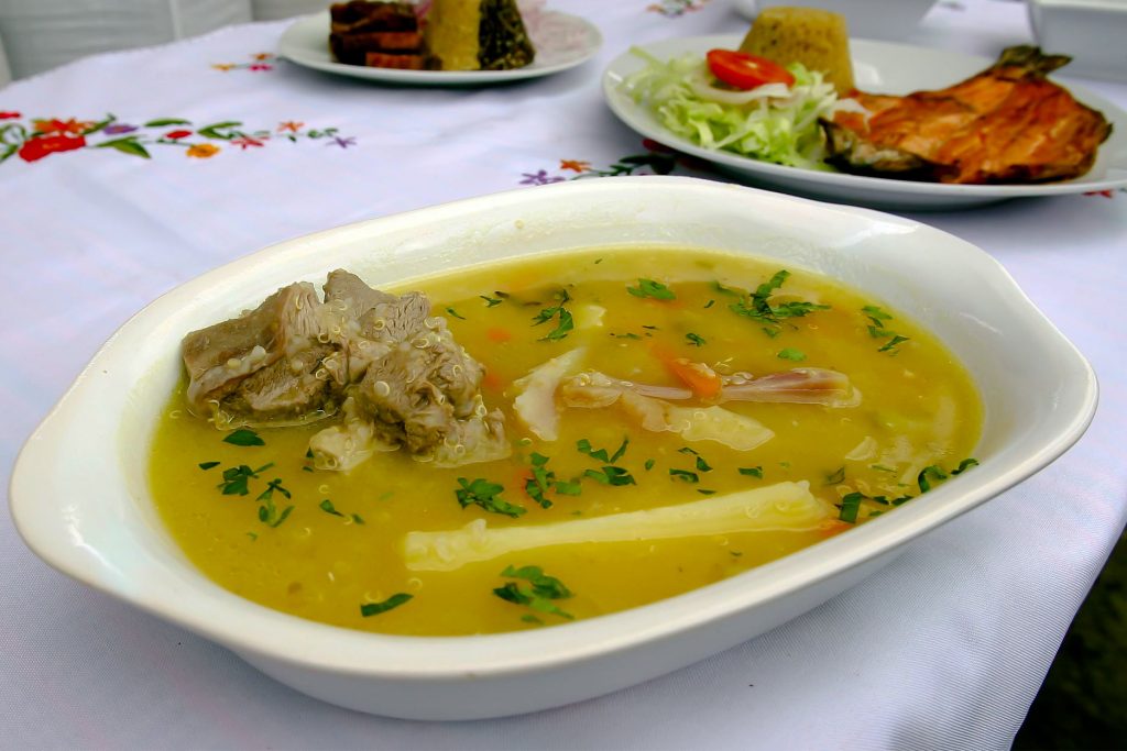 Sopa de Quinua en restaurante cusqueño