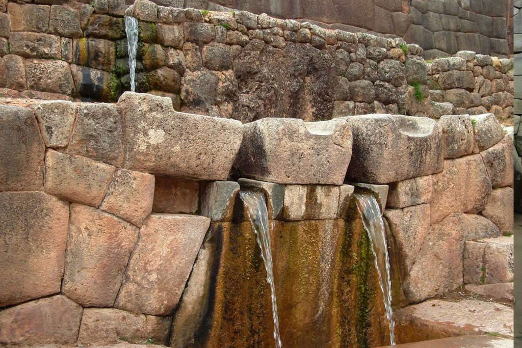 Fuentes sagradas en Machu Picchu