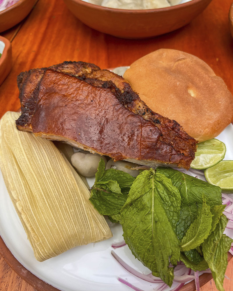 Plato de Lechon al horno de Cusco