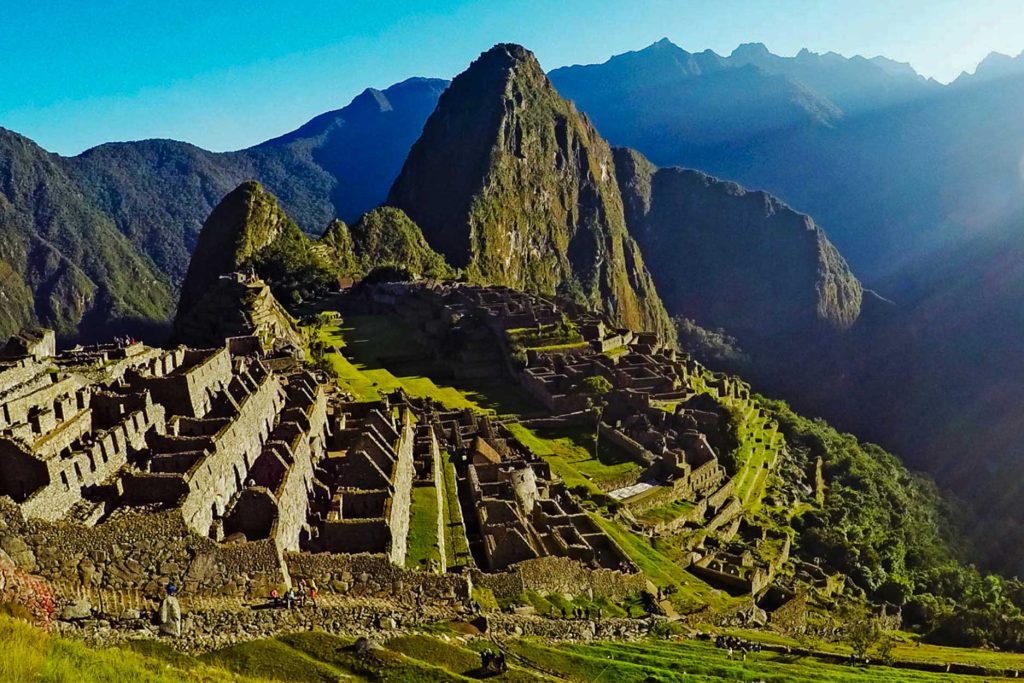 Machu Picchu al amanecer