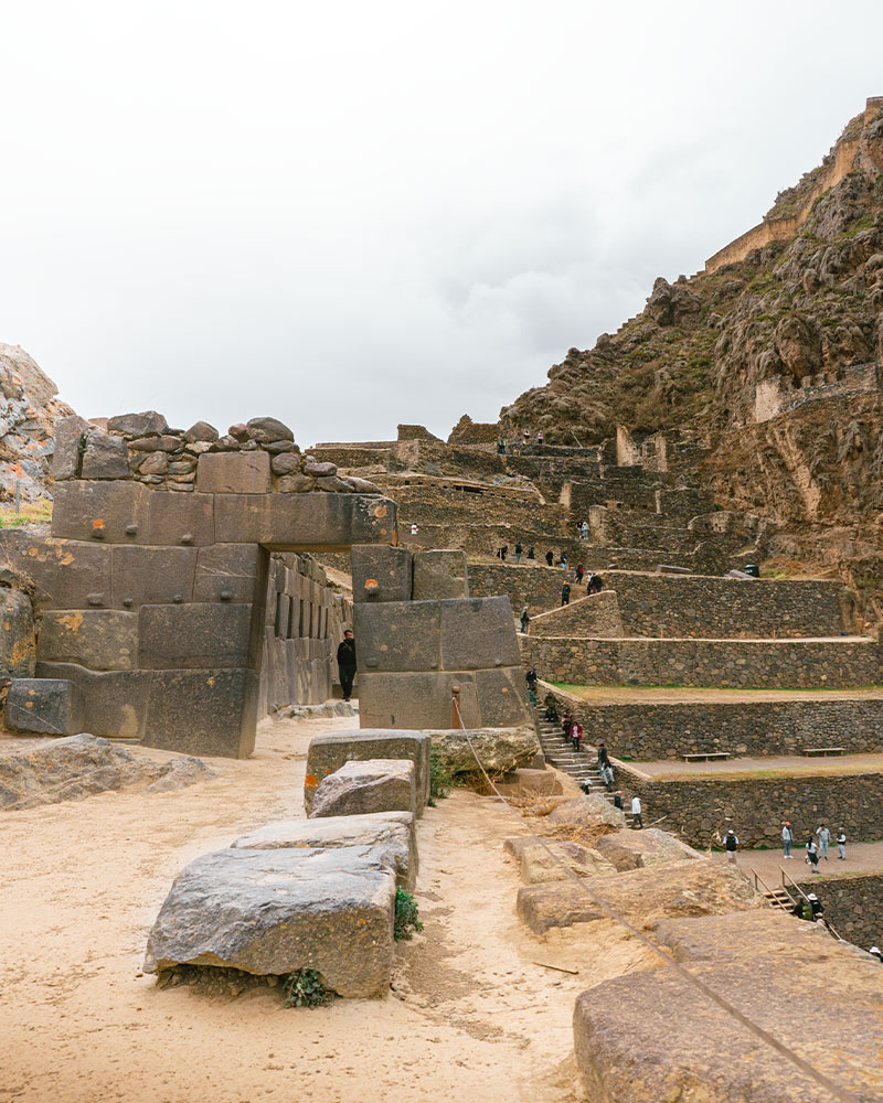 Sitio arqueológico de Ollantaytambo desde la parte superior