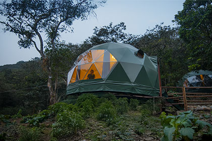 Campamento Exclusivo Super Jungle Domes en Lucmabamba
