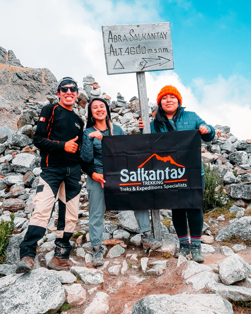 Jorge Quejía - Montana Salkantay