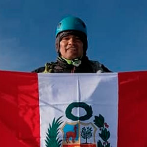 Juan Félix Apaza Yucra, guía de turismo en Perú