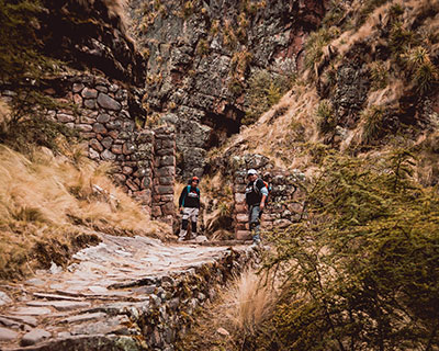 Un cañón fabuloso y una parte del Camino Inca original.