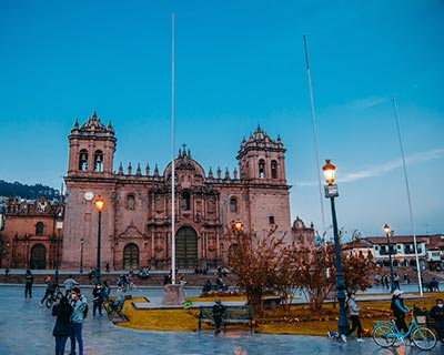 Catedral de Cusco en la Plaza de Armas de Cusco - Perú