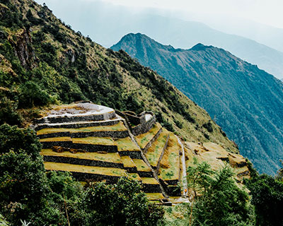El complejo inca de Phuyupatamarca o “Pueblo sobre las nubes”. Los nobles incas utilizaron este lugar sagrado para comunicarse con las estrellas y estudiar astronomía