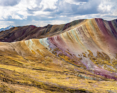 Disfrute de un viaje a las montañas de colores de Palccoyo lejos de las multitudes de turistas.