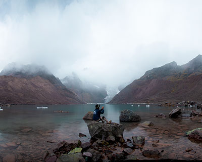 Explora los alrededores y descubre la laguna Wayna Ausangate.