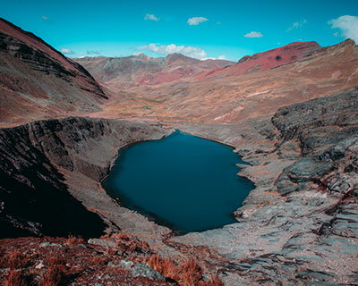 La laguna Ausangatecocha. Tendrás la oportunidad de disfrutar de tu almuerzo en medio de un paisaje inmenso