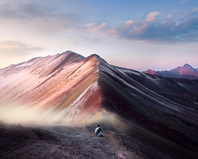 Una vez que lleguemos al mirador de la montaña Arcoíris, tendrá tiempo suficiente para tomar fotografías de este prestigioso fenómeno geológico.