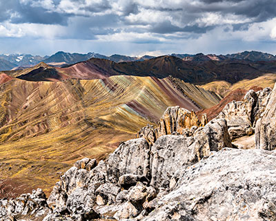 Palccoyo: una impactante aventura a la alternativa Montaña Arcoíris