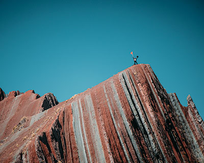 Pallay Punchu, la tercera Montaña Arco Iris de los Andes Peruanos